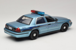 Ford Crown Victoria Police Cruiser Twilight Blue Greenlight 1:18 1643 Kov – obrázok 3 z 8