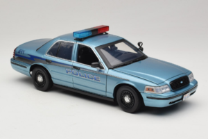 Ford Crown Victoria Police Cruiser Twilight Blue Greenlight 1:18 1643 Kov – obrázok 6 z 8