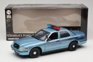 Ford Crown Victoria Police Cruiser Twilight Blue Greenlight 1:18 1643 Kov – obrázok 8 z 8