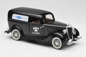 Ford Delivery Truck Ford Parts Čierny Solido 1:18 8417 Kov – obrázok 6 z 8