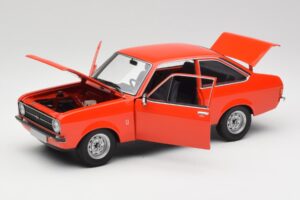 Ford Escort Mk2 Signal Orange Minichamps 1:18 150084100 Kov – obrázok 2 z 8