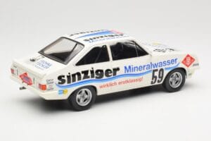 Ford Escort Mk2 RS2000 #59 H. Heyer / A. Hahne / K. Ludwig 24 Hours Nürburgring 1982 MCG 1:18 MCG18438R Kov – obrázok 2 z 6