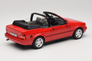 Ford Escort Mk4 XR3i Kabriolet Flamenco Red Otto 1:18 OT1254 Živica – obrázok 2 z 6