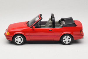 Ford Escort Mk4 XR3i Kabriolet Flamenco Red Otto 1:18 OT1254 Živica – obrázok 3 z 6