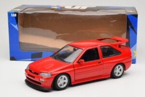 Ford Escort Mk5 RS Cosworth Červený UT Models 1:18 180082102 Kov – obrázok 8 z 8