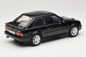 Ford Escort Mk4 RS Turbo S2 Čierny MCG 1:18 MCG18546 Kov – obrázok 2 z 6