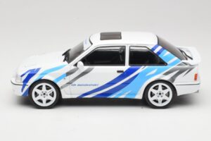 Ford Escort Mk4 RS Turbo S2 Biely S Dekoráciou MCG 1:18 MCG18547R Kov – obrázok 3 z 6