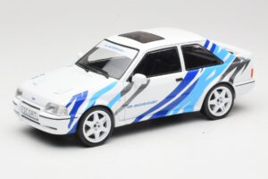 Ford Escort Mk4 RS Turbo S2 Biely S Dekoráciou MCG 1:18 MCG18547R Kov