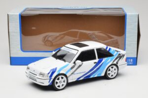 Ford Escort Mk4 RS Turbo S2 Biely S Dekoráciou MCG 1:18 MCG18547R Kov – obrázok 6 z 6
