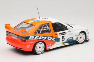 Ford Escort RS Cosworth Repsol #5 C. Sainz / L. Moya RAC Rally 1997 UT Models 1:18 39750 Kov – obrázok 3 z 8