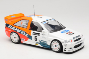 Ford Escort RS Cosworth Repsol #5 C. Sainz / L. Moya RAC Rally 1997 UT Models 1:18 39750 Kov – obrázok 6 z 8