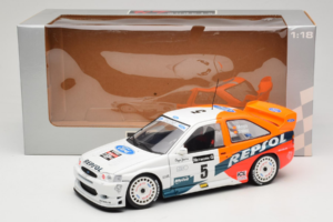 Ford Escort RS Cosworth Repsol #5 C. Sainz / L. Moya RAC Rally 1997 UT Models 1:18 39750 Kov – obrázok 8 z 8