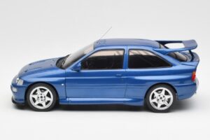 Ford Escort RS Cosworth Modrý IXO 1:18 18CMC180 Kov – obrázok 3 z 6