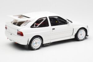 Ford Escort RS Cosworth Group A Biely Otto 1:18 OT1025 Živica – obrázok 2 z 6