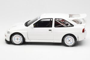 Ford Escort RS Cosworth Group A Biely Otto 1:18 OT1025 Živica – obrázok 3 z 6