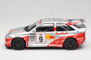 Ford Escort RS Cosworth #9 A. Vatanen Rally Acropolis 1994 IXO 1:18 18RMC108 Kov – obrázok 3 z 6