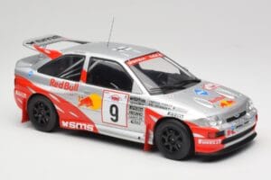 Ford Escort RS Cosworth #9 A. Vatanen Rally Acropolis 1994 IXO 1:18 18RMC108 Kov – obrázok 4 z 6