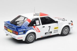 Ford Escort RS Turbo #7 Lotto Haspengouw Rally 1985 MCG 1:18 MCG18421 Kov – obrázok 2 z 6