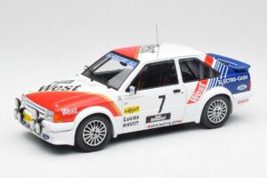 Ford Escort RS Turbo #7 Lotto Haspengouw Rally 1985 MCG 1:18 MCG18421 Kov