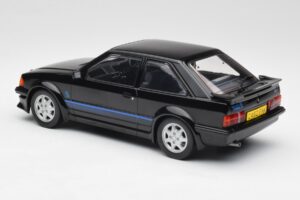 Ford Escort RS Turbo Súkromné Auto Princeznej Diany Čierny MCG 1:18 MCG18420 Kov – obrázok 5 z 6