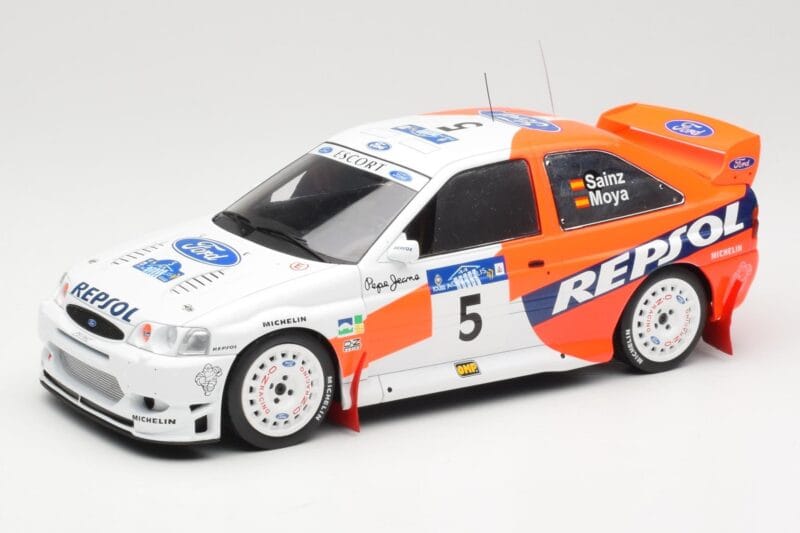 Ford Escort WRC #5 C. Sainz / L. Moya Winner Acropolis Rally 1997 IXO 1:18 18RMC172A Kov