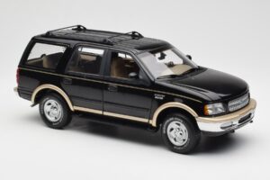 Ford Expedition Eddie Bauer Čierny UT Models 1:18 22710 Kov