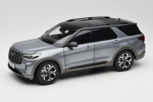 Ford Explorer Šedý OEM 1:18 FORD2020 Kov