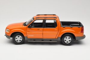 Ford Explorer Sport Trac Oranžový Maisto 1:18 536891G Kov – obrázok 4 z 8