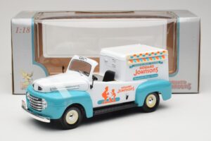 Ford F-1 Howard Johnson's Ice Cream Road Signature 1:18 92229 Kov – obrázok 6 z 6