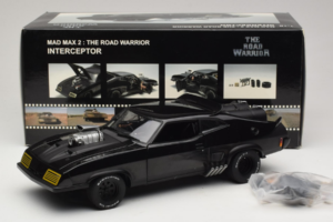 Ford Falcon XB Interceptor Mad Max 2 The Road Warrior AUTOart 1:18 72745 Kov – obrázok 8 z 8