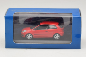 Ford Fiesta Mk5 2-Door Červený Minichamps 1:43 FIESTA004 Kov – obrázok 4 z 4