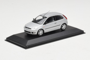 Ford Fiesta Mk5 2-Door Strieborný Minichamps 1:43 FIESTA003 Kov – obrázok 2 z 4