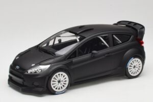 Ford Fiesta RS WRC Street Mk7 Matná Čierna Minichamps 1:18 151110892 Kov