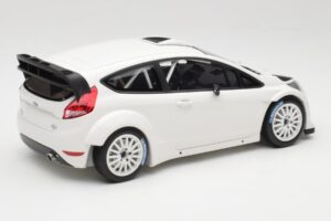 Ford Fiesta RS WRC Street Mk7 Biely Minichamps 1:18 151110890 Kov – obrázok 2 z 6