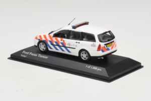Ford Focus Turnier Politie Minichamps 1:43 430087092 Kov – obrázok 3 z 4