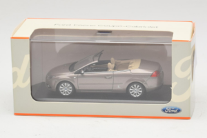 Ford Focus Mk2 CC Šedý Minichamps 1:43 FORD005 Kov – obrázok 4 z 4