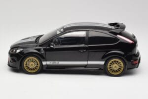 Ford Focus RS LM Classic Edition Panther Black 1966 Ford Mk II Tribute Minichamps 1:18 100080066 Kov – obrázok 4 z 8