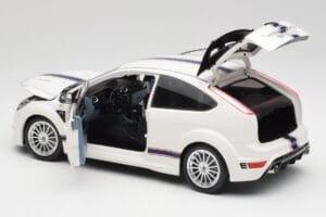 Ford Focus RS Mk2 LM Classic Biely Mk IIb Tribute Minichamps 1:18 100080167 Kov – obrázok 5 z 8