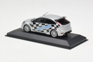Ford Focus RS Mk2 Toy Fair Nuremberg 2010 Minichamps 1:43 403088105 Kov – obrázok 3 z 4