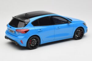 Ford Focus ST Edition Mk4 Azure Blue Otto 1:18 OT1186 Živica – obrázok 2 z 6