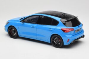 Ford Focus ST Edition Mk4 Azure Blue Otto 1:18 OT1186 Živica – obrázok 5 z 6