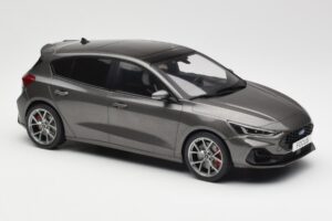 Ford Focus ST Mk4 Šedý MCG 1:18 MCG18454 Kov – obrázok 4 z 6
