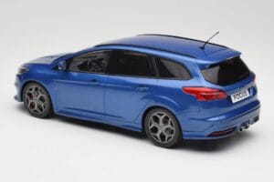 Ford Focus ST Turnier Mk3 Modrý MCG 1:18 MCG18465 Kov – obrázok 5 z 6