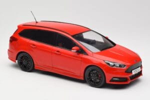 Ford Focus ST Turnier Mk3 Race Red MCG 1:18 MCG18466 Kov – obrázok 4 z 6
