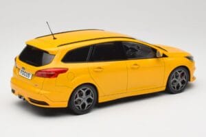 Ford Focus ST Turnier Mk3 Žltý MCG 1:18 MCG18464 Kov – obrázok 2 z 6