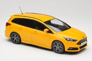 Ford Focus ST Turnier Mk3 Žltý MCG 1:18 MCG18464 Kov – obrázok 4 z 6