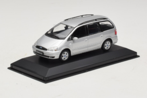 Ford Galaxy Mk2 Strieborný Minichamps 1:43 GALAXY001 Kov – obrázok 2 z 4