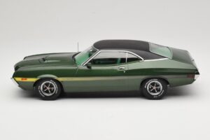 Ford Gran Torino Sport Zelený IXO 1:18 18CMC185 Kov – obrázok 3 z 6