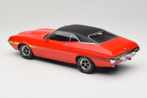 Ford Gran Torino Sport Červený IXO 1:18 18CMC263 Kov – obrázok 5 z 6