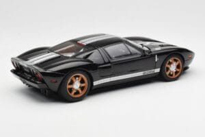 Ford GT Čierny S Bielymi Pruhmi AUTOart 1:18 73023 Kov – obrázok 3 z 8